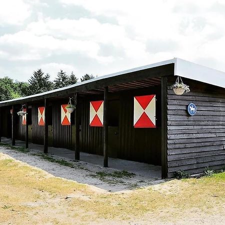 Sfeervol Chalet In Het Bos Nunspeet Bagian luar foto