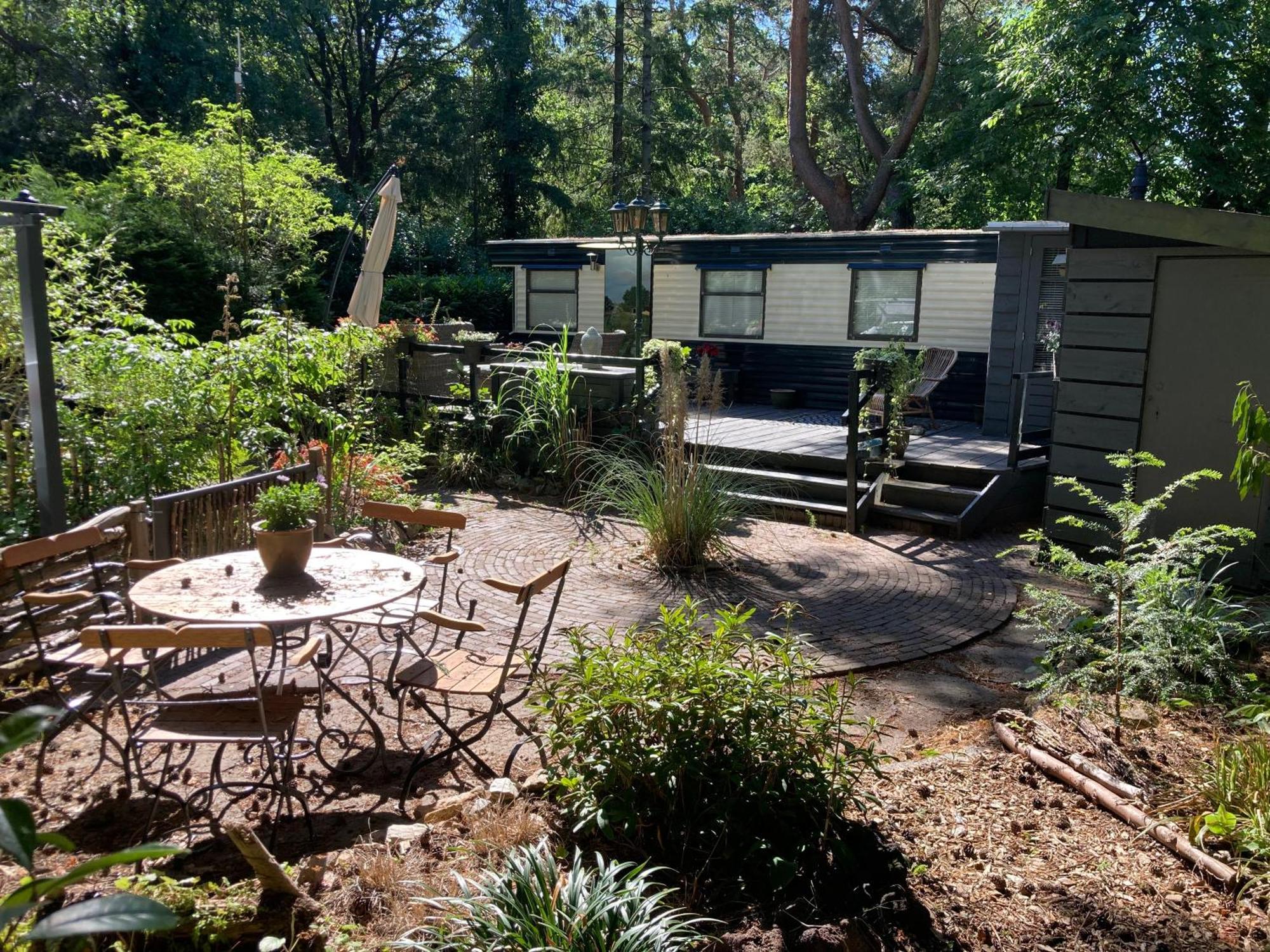Sfeervol Chalet In Het Bos Nunspeet Bagian luar foto